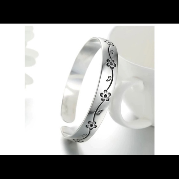 .925‎ Sterling Silver Plum Retro Thai Adjustable Cuff Bracelet - Picture 4 of 6